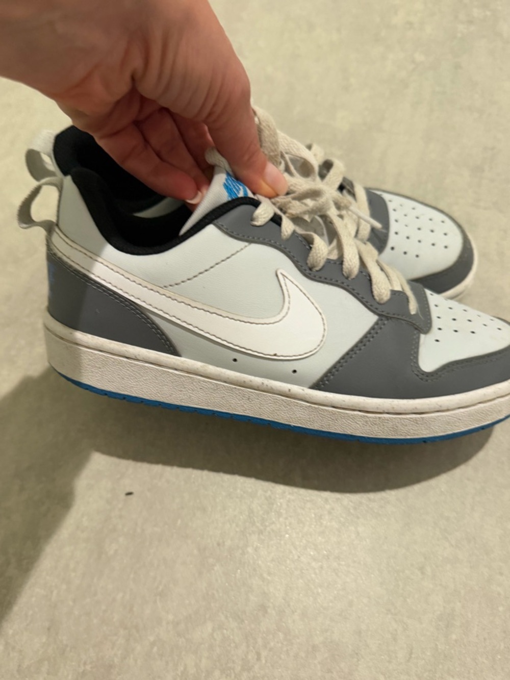 Nike Kids Low-Top Sneakers in White, Gray and Blue Accent